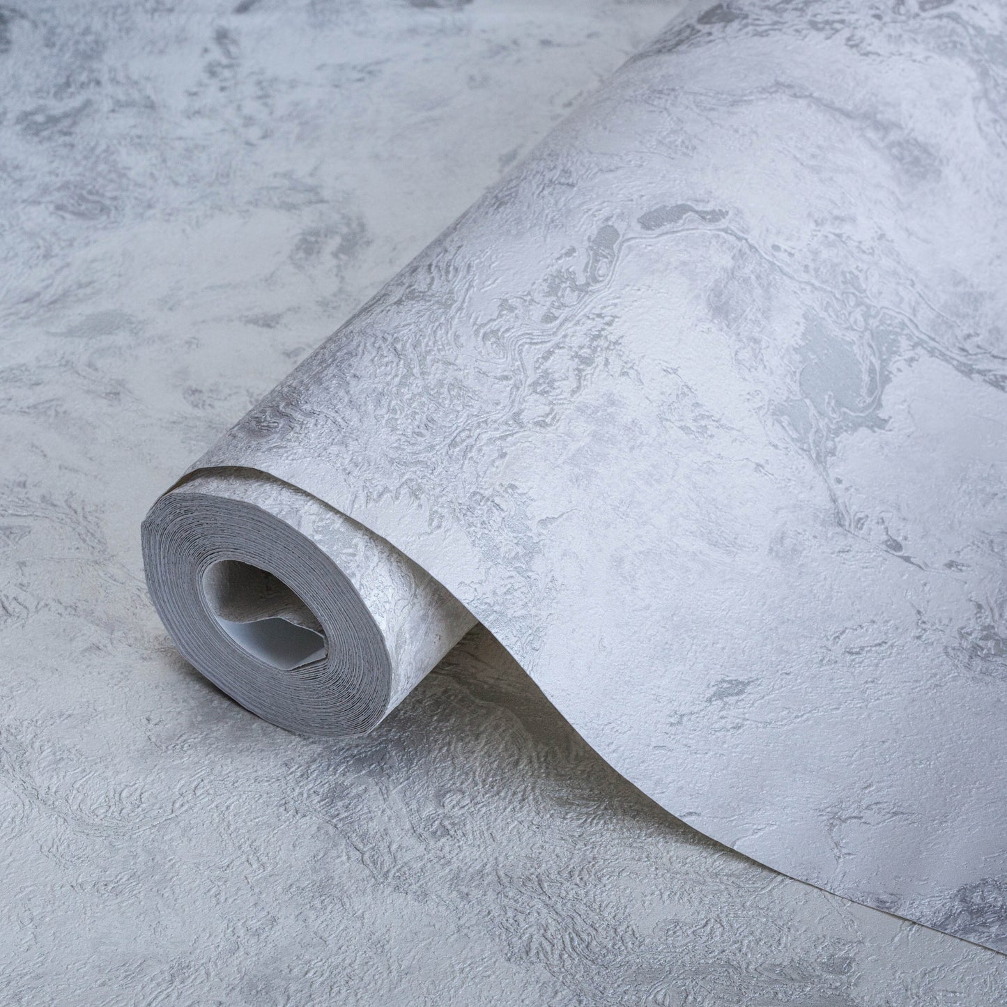Oxidised metallised marble texture wallpaper - Indigo 4712-1 (10,6m2)